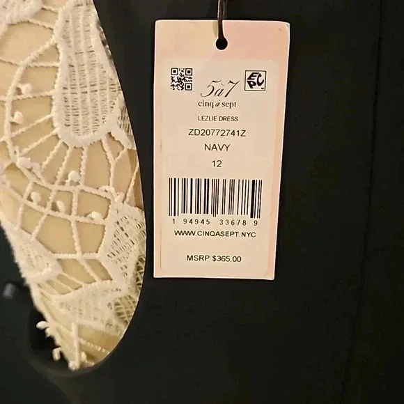 CINQ A SEPT LEZLIE DRESS - Picture 8 of 8